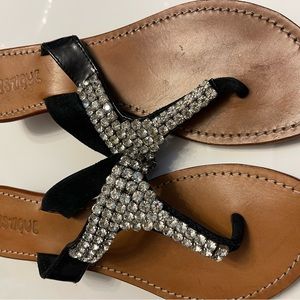 Mystique kitten heel shoes black with rhinestones size 10